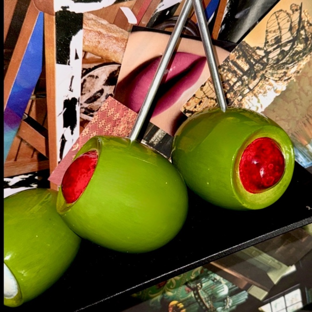 🍸 🫒 🫒 🫒 🍸 • Luis G. x Handcrafted Lux • 🍸 🫒 🫒 🫒 🍸
